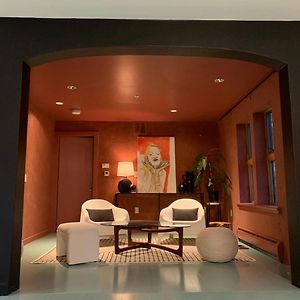 The Trail In Adams - Berkshires' Art Hotel